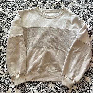 Abercrombie crewneck